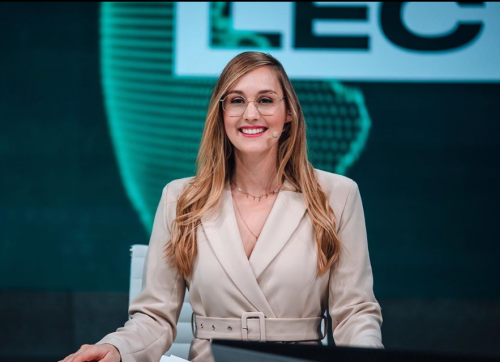 Valorant新刺客英雄揭晓具备瞬移与伪装能力